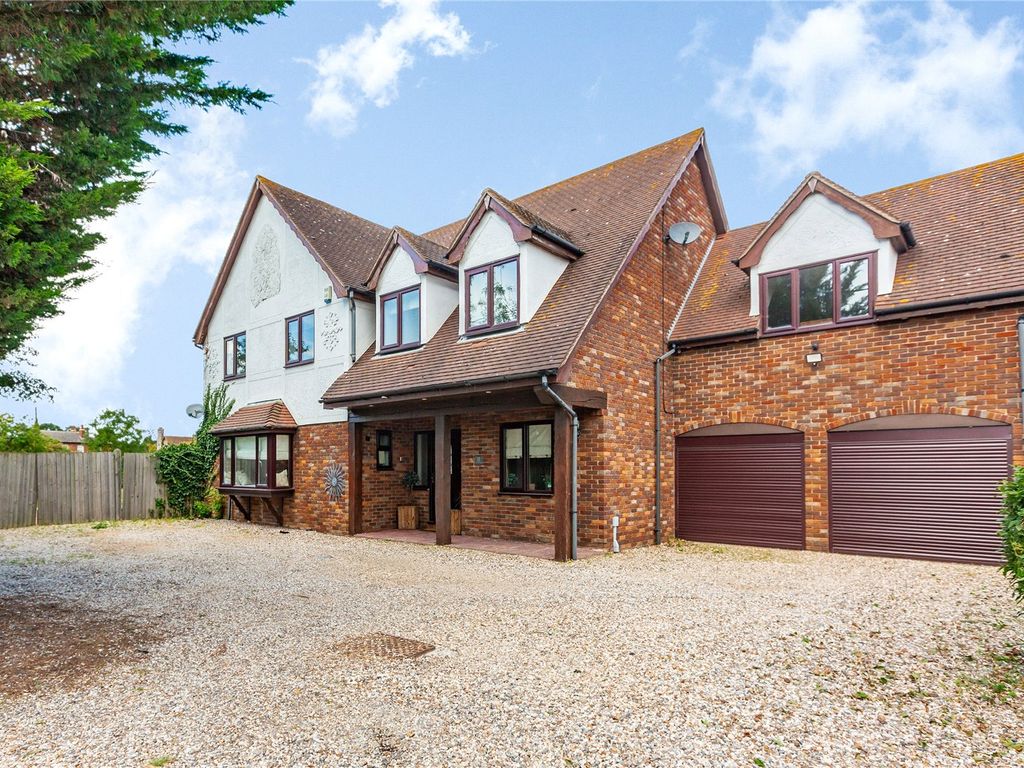 5 bed detached house for sale in The Street, Latchingdon, Chelmsford, Essex CM3, £725,000