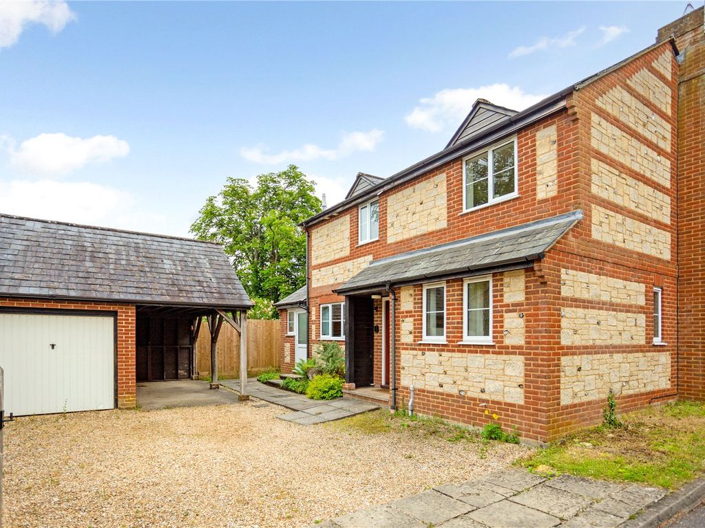 3 bed detached house for sale in Broad Chalke, Salisbury SP5, £500,000