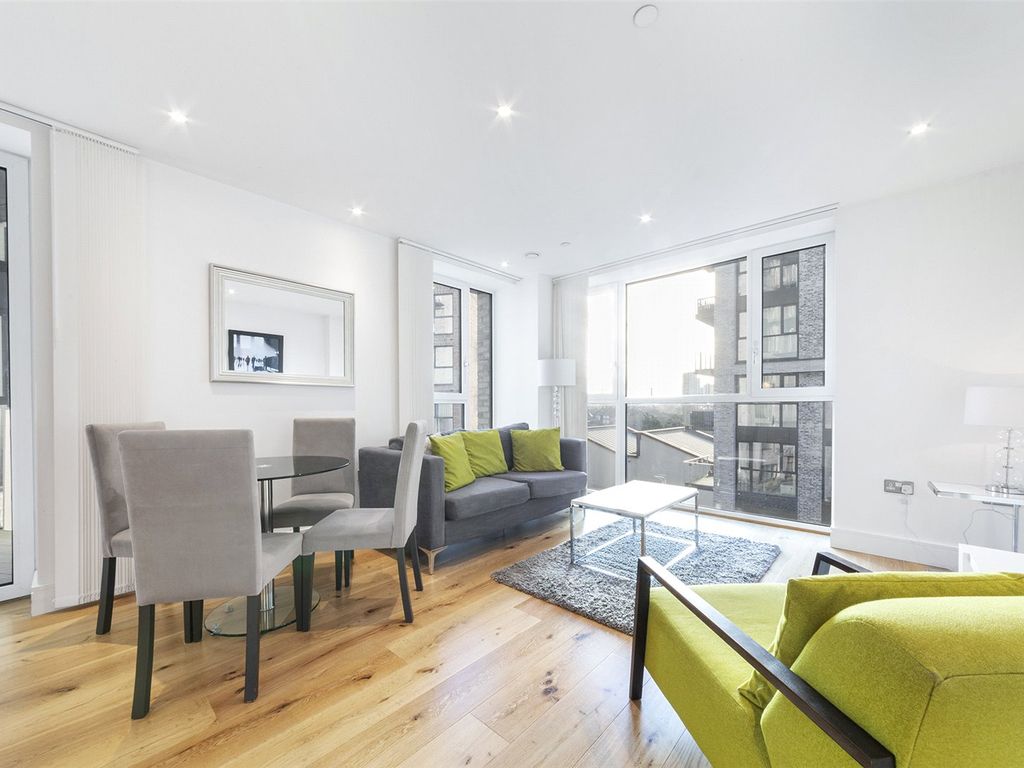 1 bed flat for sale in Sovereign Tower, 1 Emily Street, London E16, £360,000