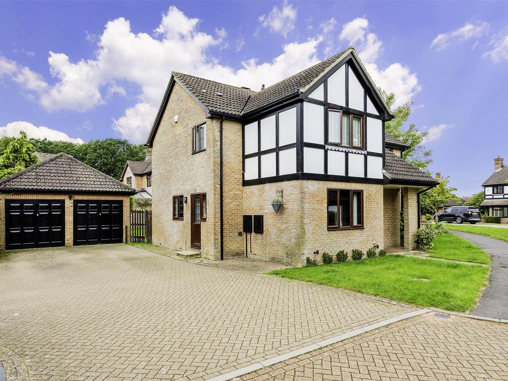 4 bed detached house for sale in The Lye, Tadworth KT20, £1,000,000