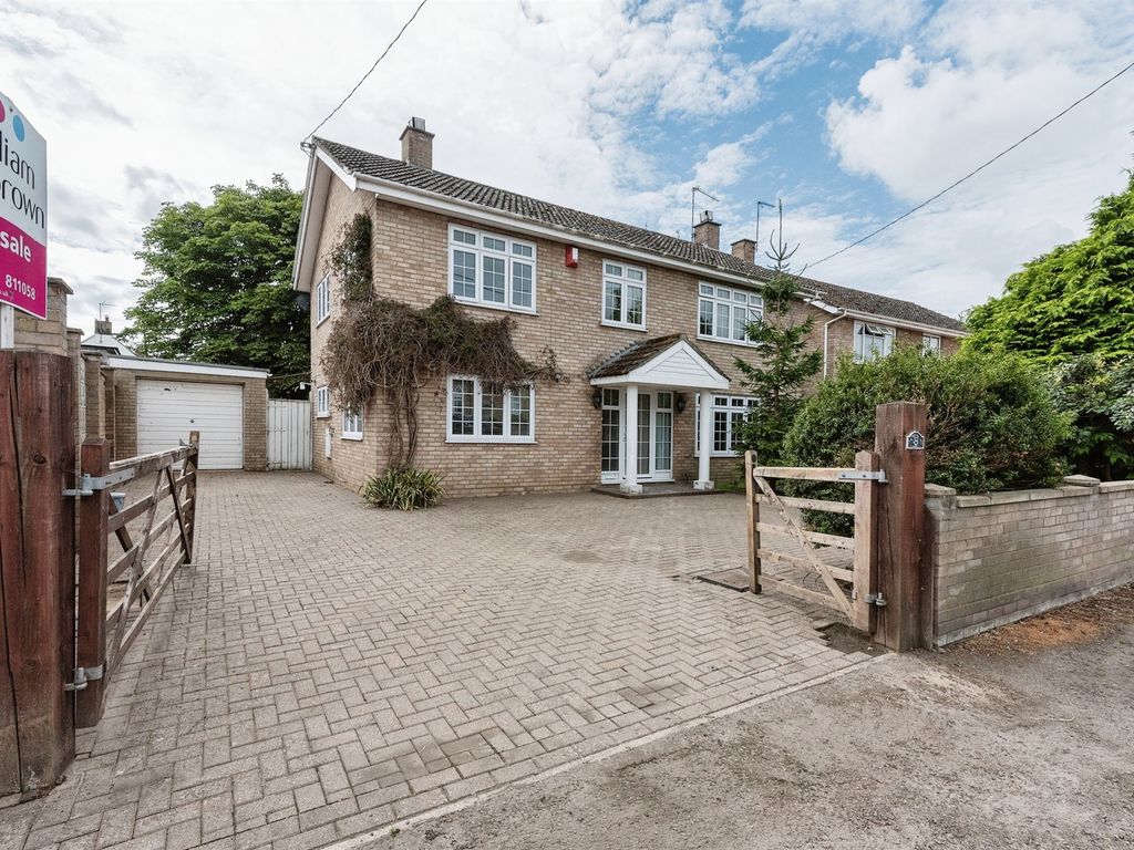 4 bed detached house for sale in The Beck, Feltwell, Thetford IP26, £375,000