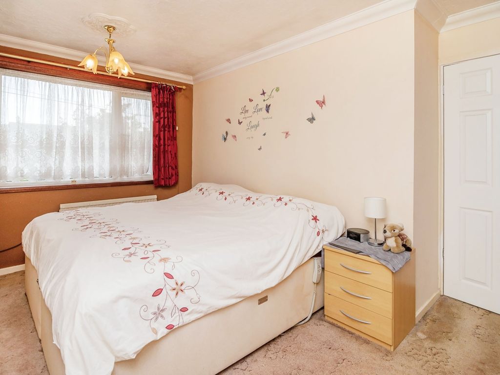 3 bed terraced house for sale in Godman Road, Chadwell St Mary, Grays RM16, £350,000