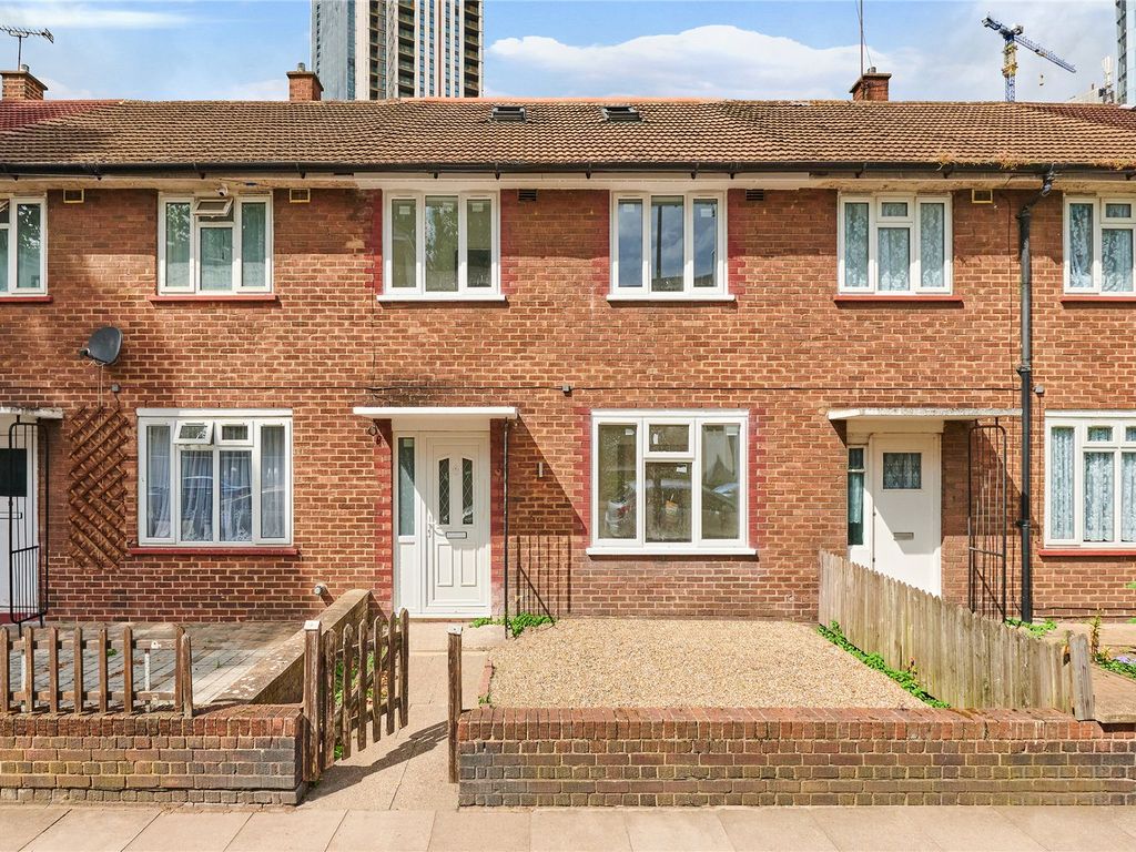 4 bed property for sale in East Ferry Road, Cubitt Town E14, £725,000