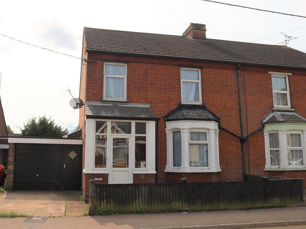 3 bed semi-detached house for sale in Princes Street, Toddington, Dunstable LU5, £375,000