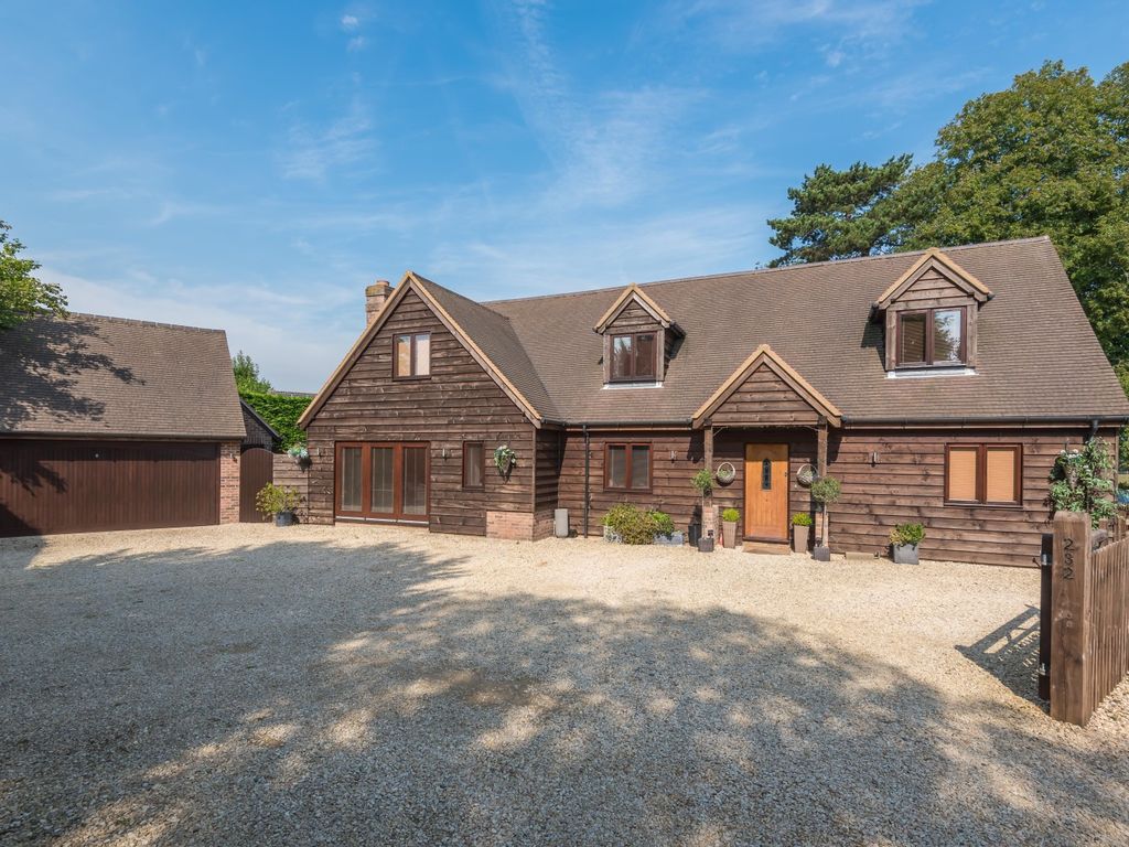 5 bed detached house for sale in Main Road, Naphill, High Wycombe HP14, £1,250,000