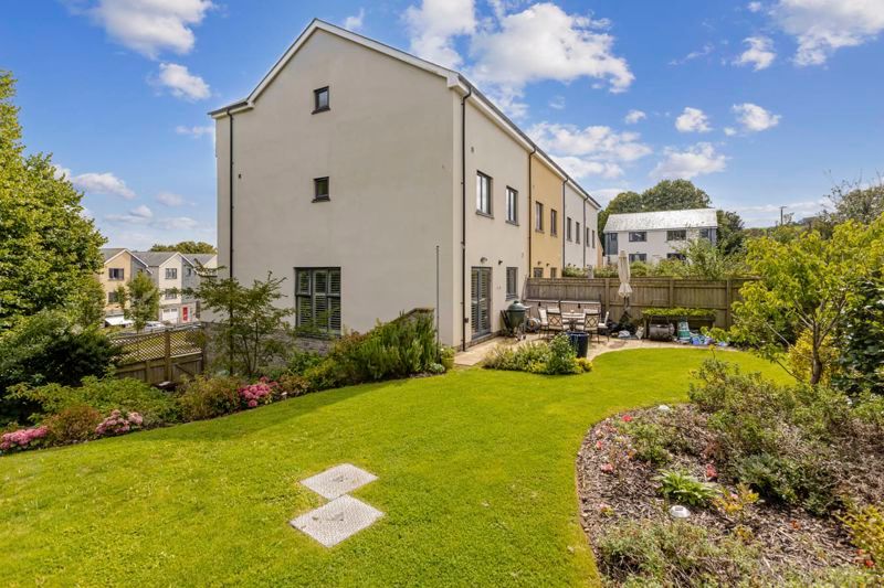 4 bed end terrace house for sale in Sharkham Drive, Brixham TQ5, £650,000