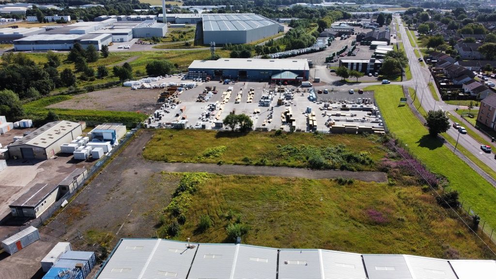 Industrial to let in Yard, Balunie Drive, Dundee DD4, Non quoting