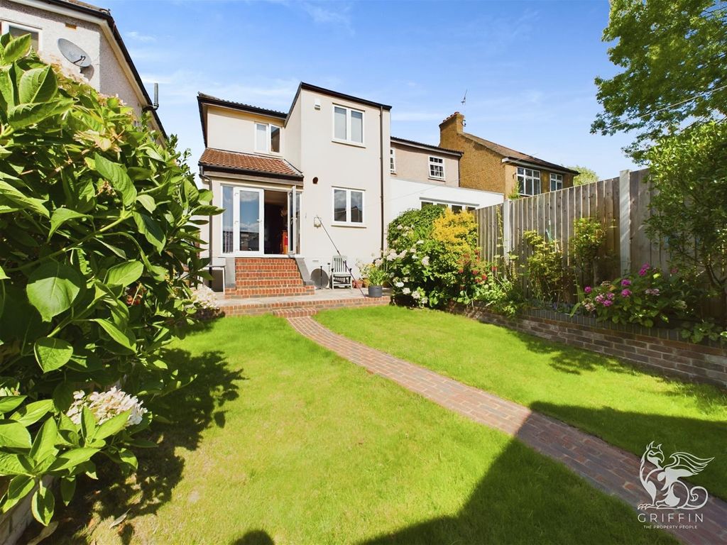 3 bed semi-detached house for sale in St. Marys Lane, Upminster RM14, £525,000