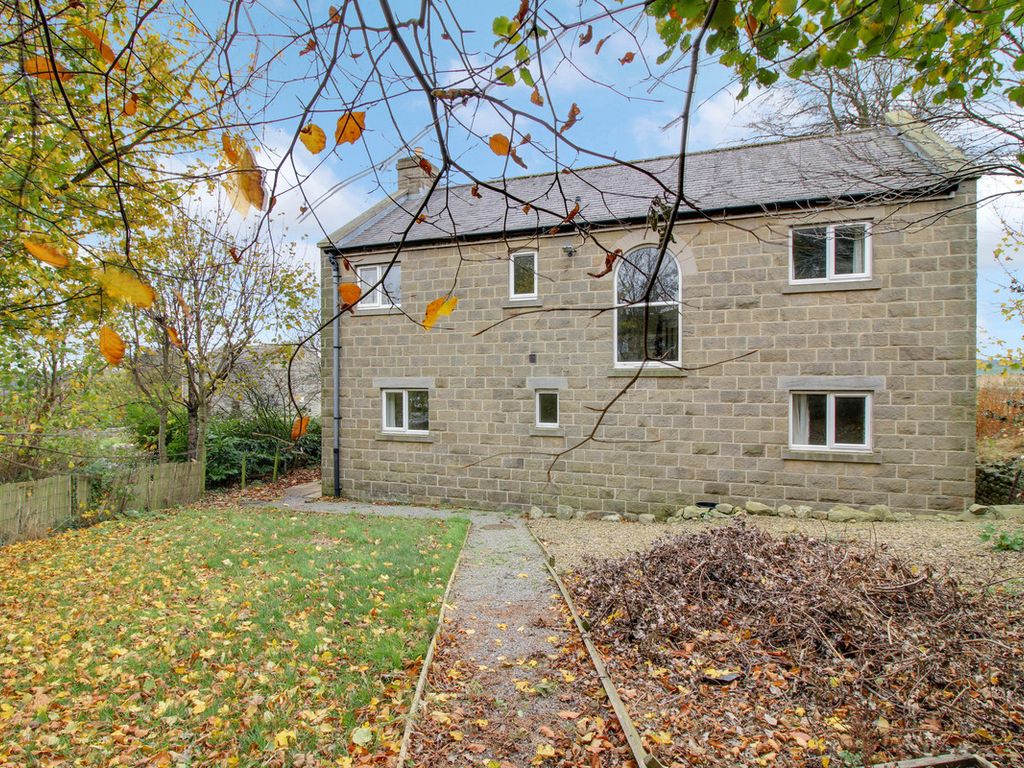 3 bed detached house to rent in Dacre, Harrogate HG3, £1,400 pcm