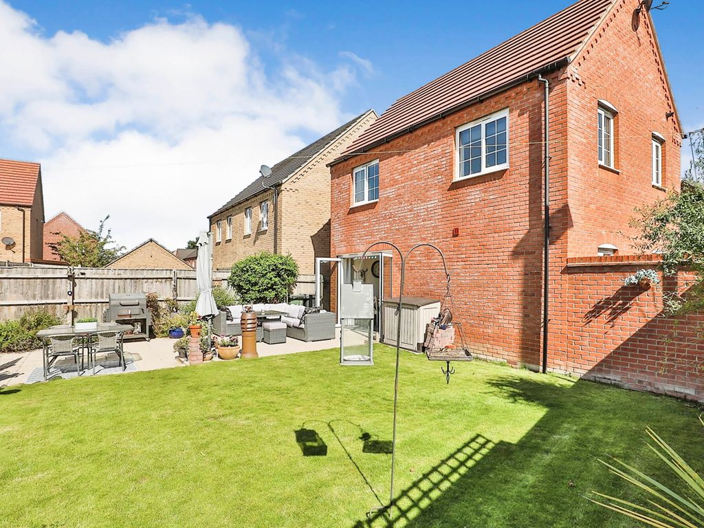 4 bed detached house for sale in Pollywiggle Drive, Swaffham PE37, £375,000