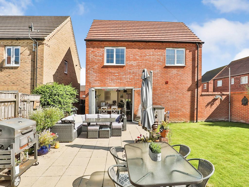 4 bed detached house for sale in Pollywiggle Drive, Swaffham PE37, £375,000