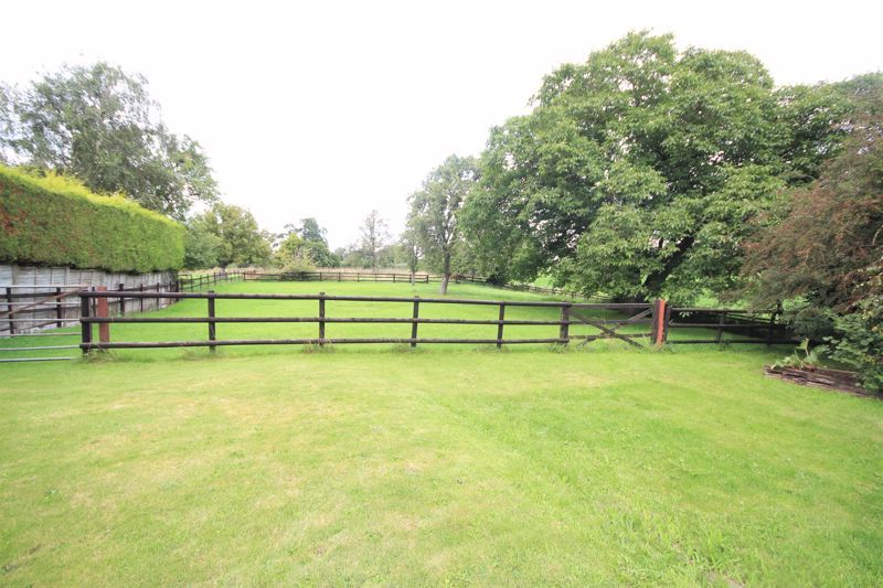 4 bed country house for sale in Rack Lane, Whixall, Whitchurch SY13, £675,000