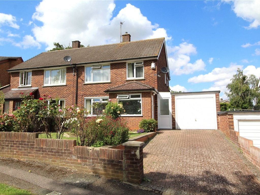3 bed semi-detached house for sale in Mallard Hill, Bedford, Bedfordshire MK41, £360,000