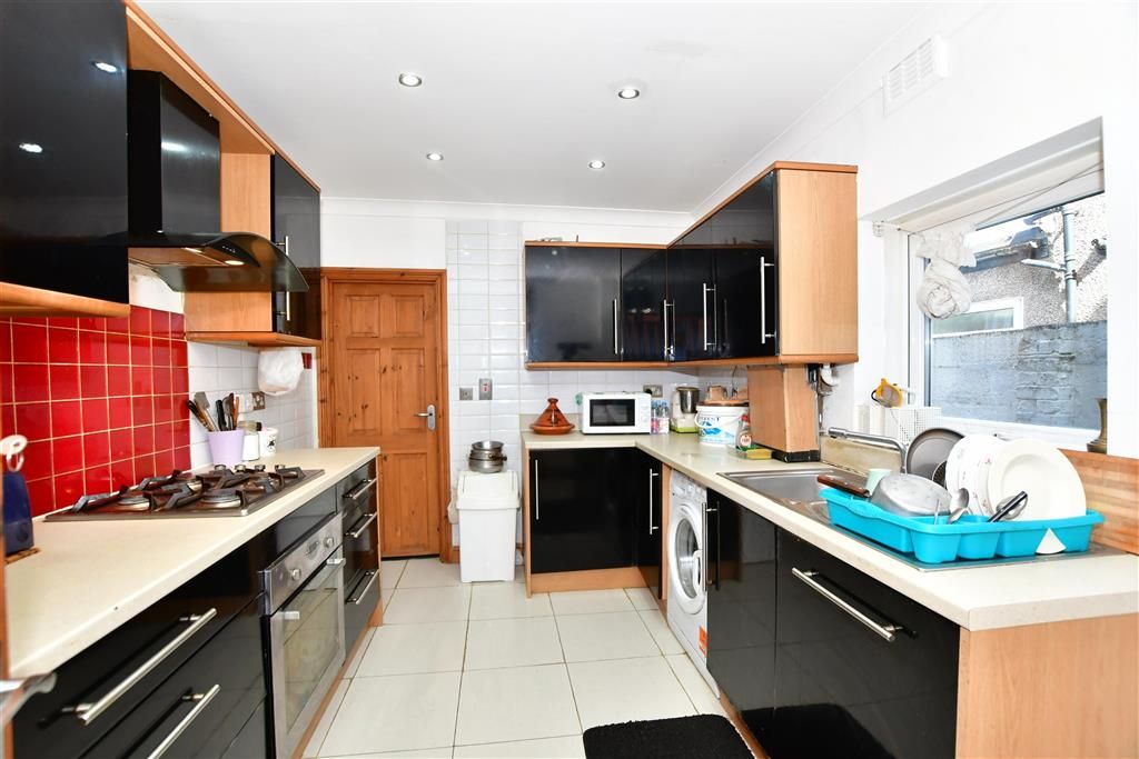 3 bed terraced house for sale in Waterloo Road, London E10, £625,000