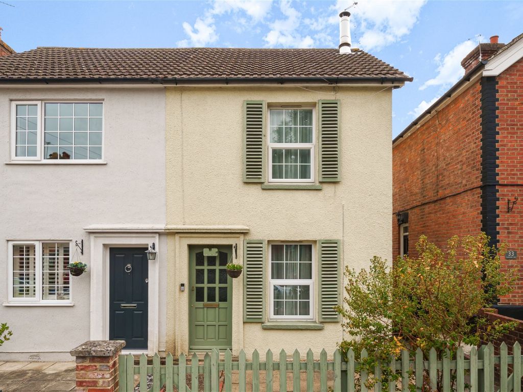 2 bed semi-detached house for sale in Lavender Hill, Tonbridge TN9, £385,000