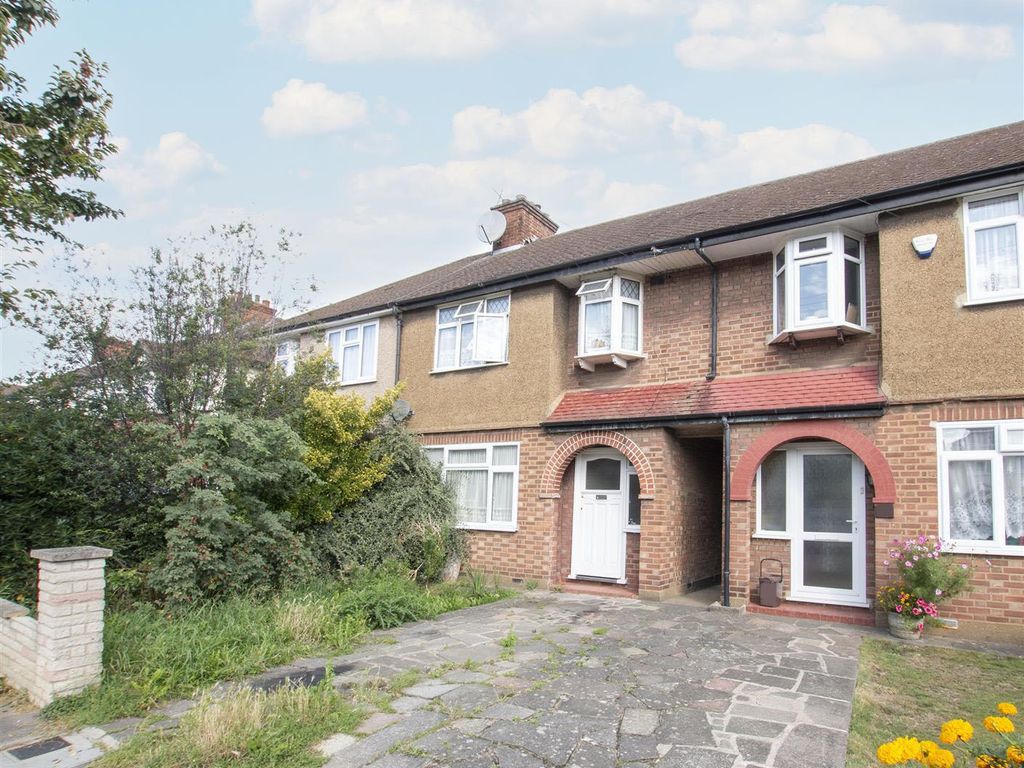3 bed terraced house for sale in Broadoak Avenue, Enfield EN3, £425,000