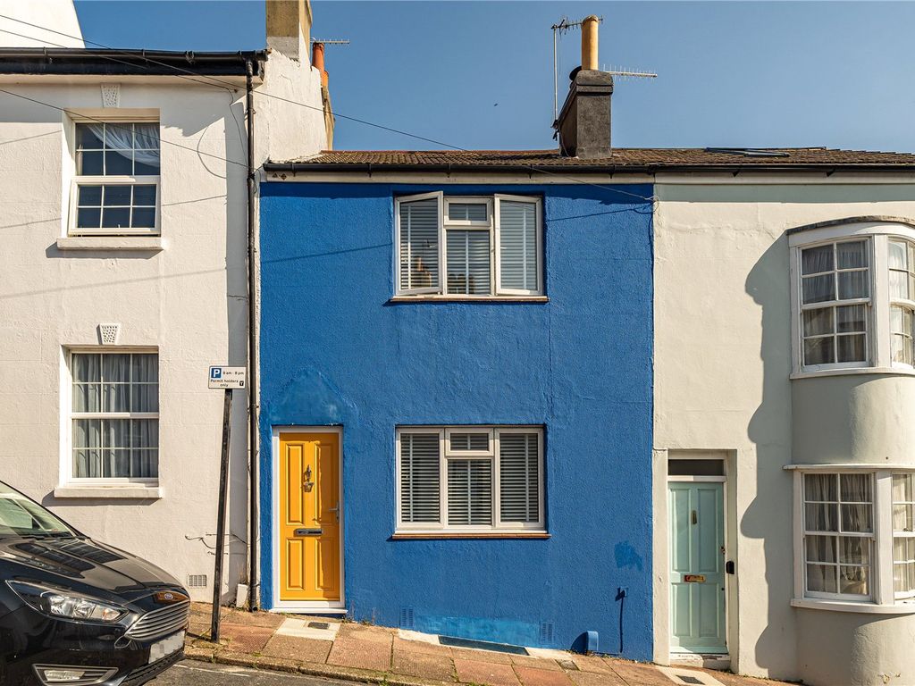 3 bed terraced house for sale in Terminus Street, Brighton, East Sussex BN1, £600,000