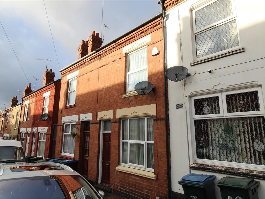 2 bed terraced house to rent in Irving Road, Coventry CV1, £1,000 pcm
