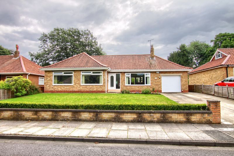 3 bed detached bungalow for sale in Crathorne Park, Normanby, Middlesbrough TS6, £395,000