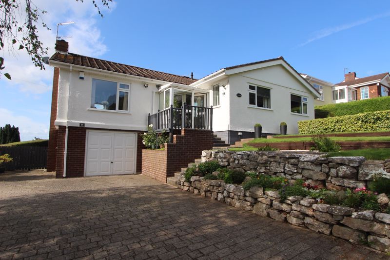 3 bed detached bungalow for sale in Peulwys Lane, Old Colwyn, Colwyn Bay LL29, £389,950