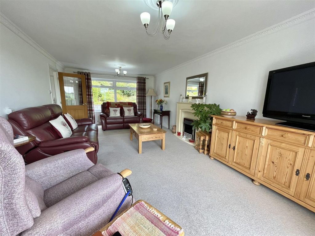 3 bed detached bungalow for sale in Taliesin, Machynlleth SY20, £425,000