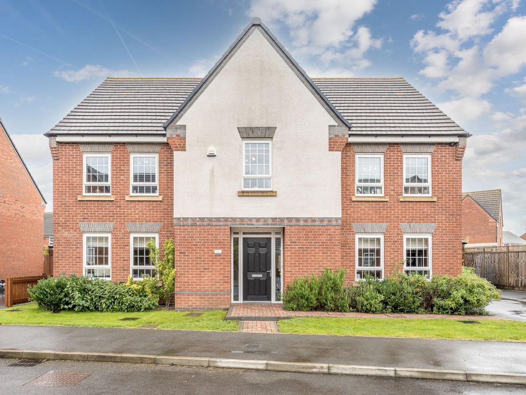 5 bed detached house for sale in Lydiate Hill Road, Dudley DY3, £775,000