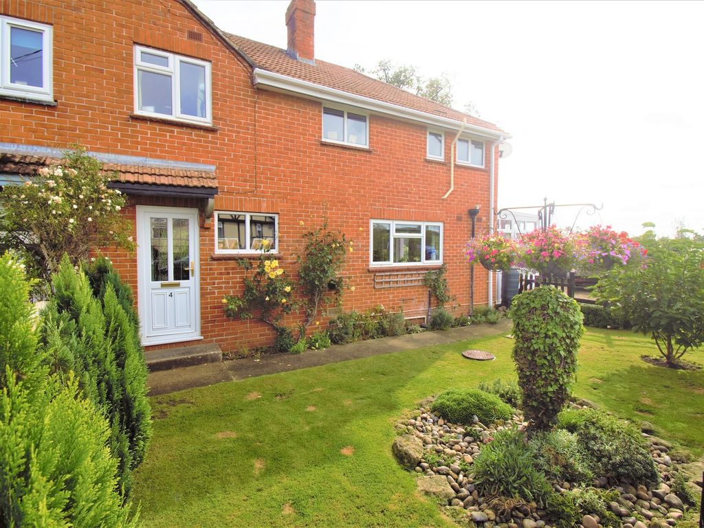3 bed end terrace house for sale in Twyford, Shaftesbury SP7, £415,000
