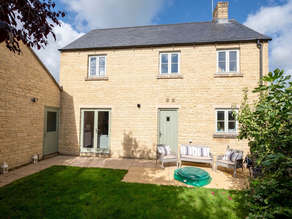 3 bed detached house for sale in Stanway Green, Bourton-On-The-Water GL54, £415,000