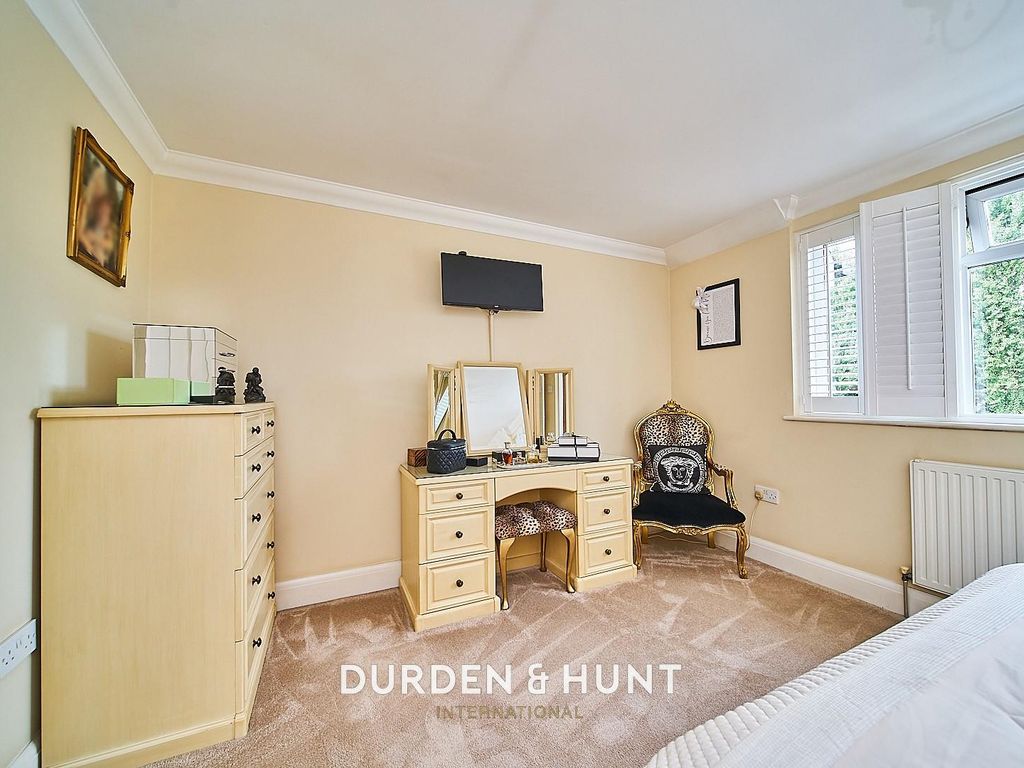 3 bed detached house for sale in Ardleigh Green Road, Hornchurch RM11, £950,000