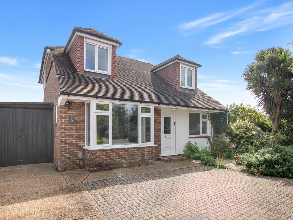 4 bed property for sale in Stopham Close, Worthing BN14, £650,000