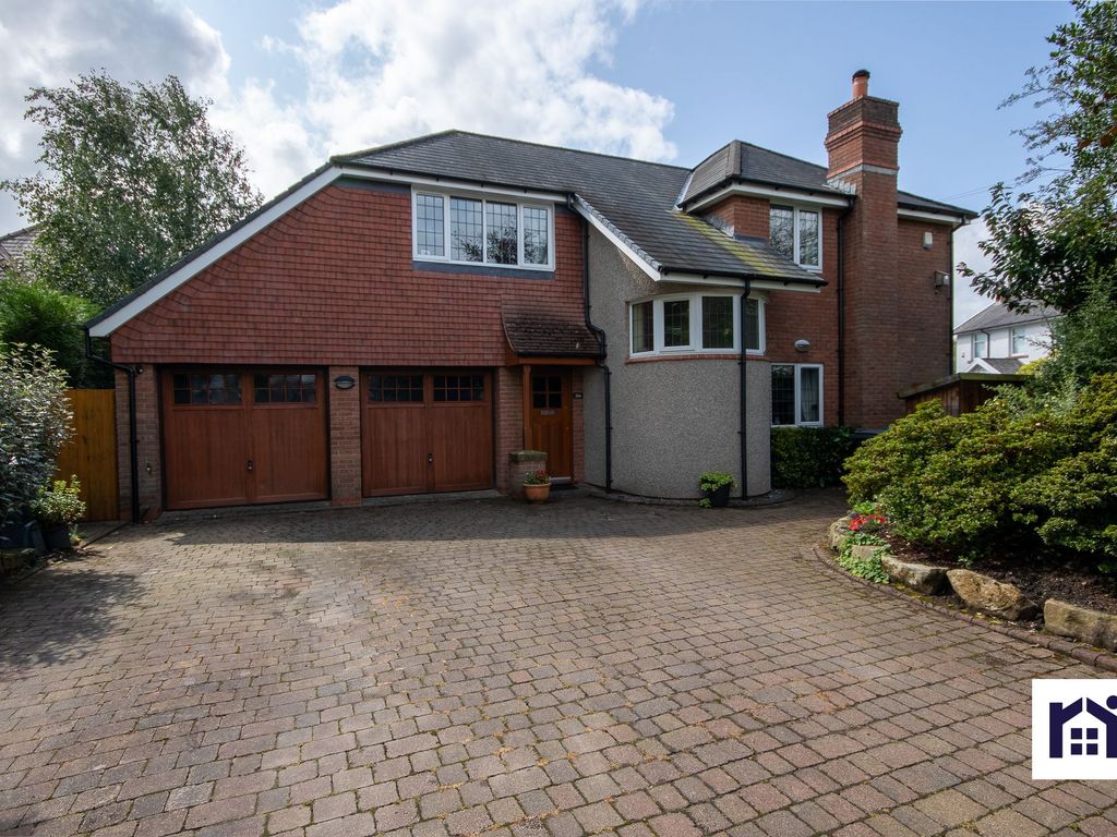 4 bed detached house for sale in Church Lane, Charnock Richard PR7, £495,000