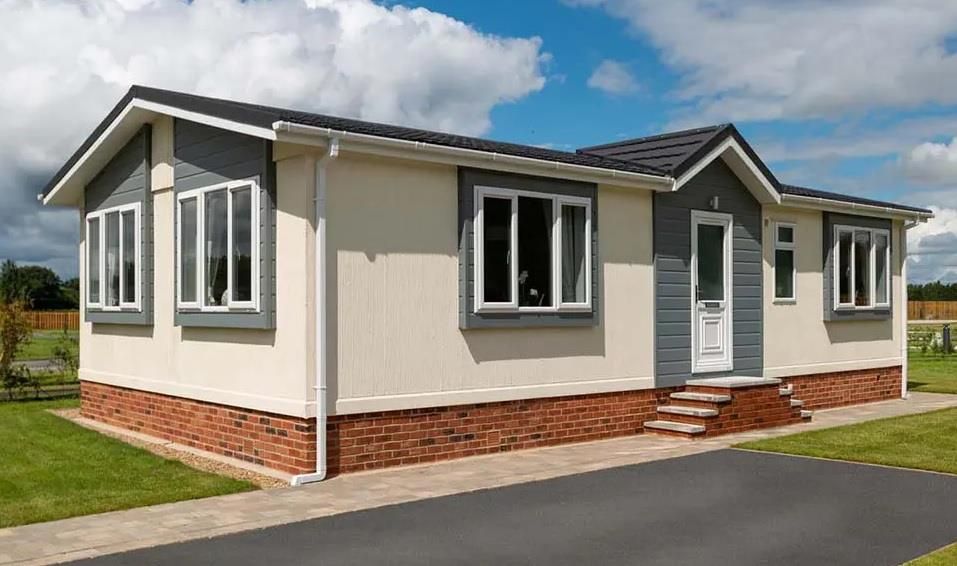 New home, 2 bed mobile/park home for sale in Rawlins Park, Avebury, Marlborough SN8, £190,000