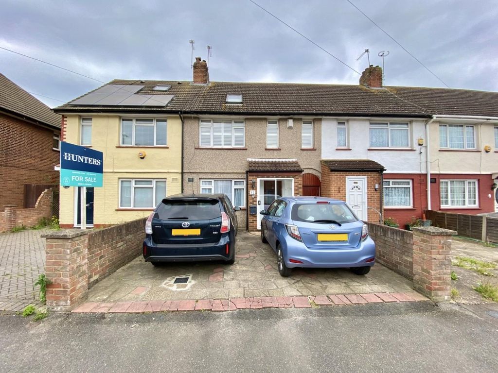 2 bed property for sale in Beechwood Avenue, Hayes UB3, £485,000
