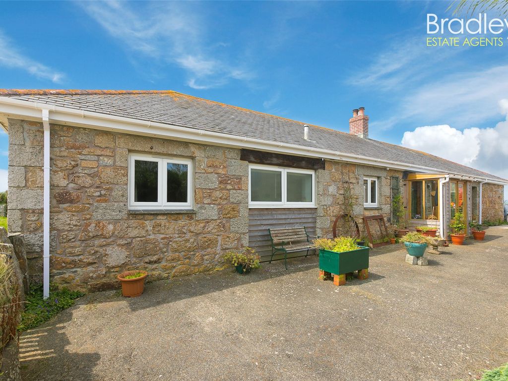 2 bed bungalow for sale in Tresvennack, Buryas Bridge, Penzance, Cornwall TR19, £575,000