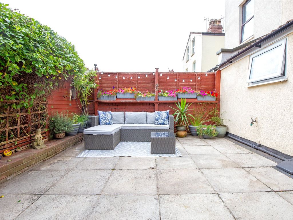 4 bed terraced house for sale in Gloucester Road, Horfield, Bristol BS7, £650,000