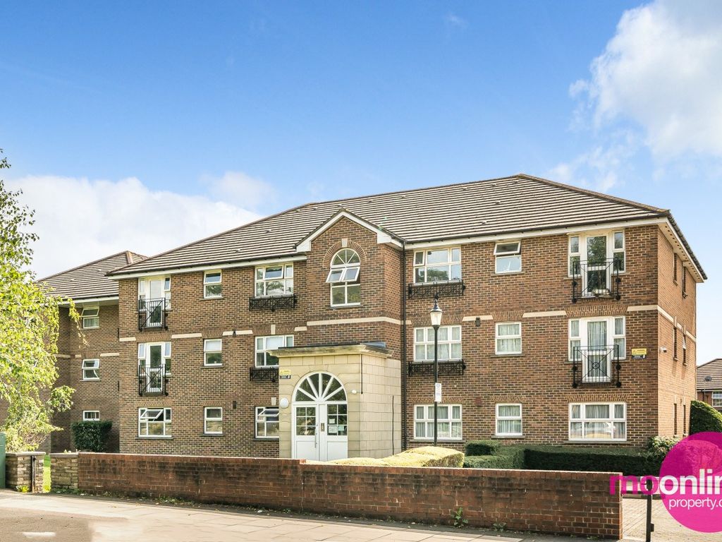 2 bed flat for sale in Bunns Lane, Mill Hill, Mill Hill NW7, £375,000