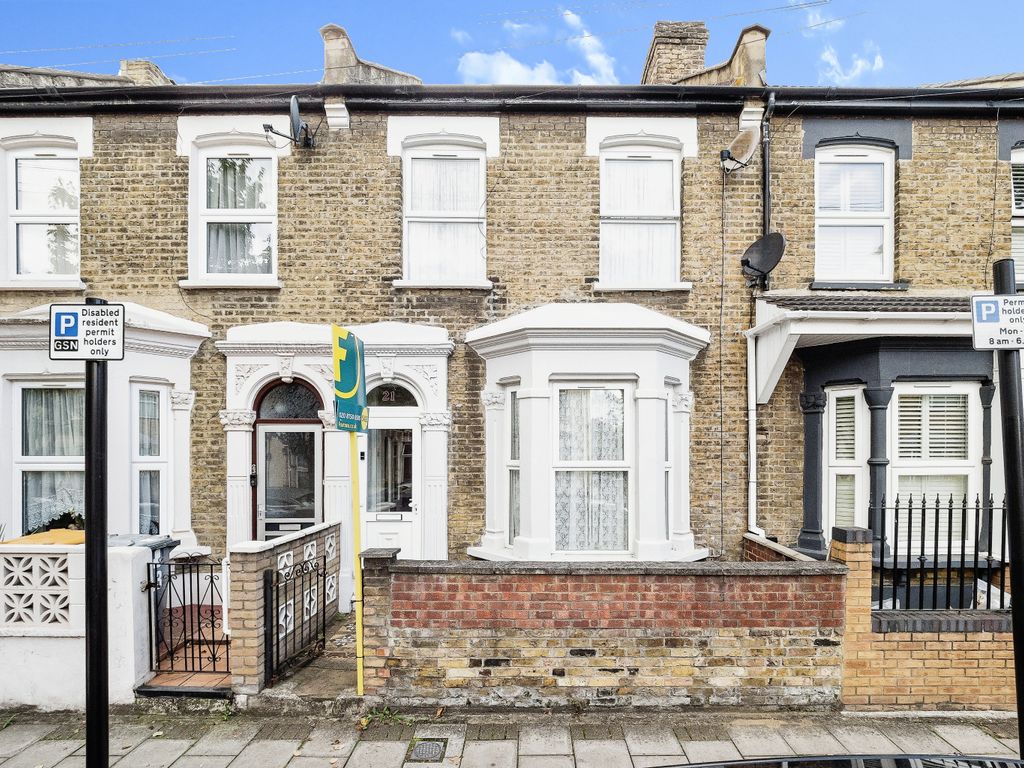 3 bed terraced house for sale in Ratcliff Road, London E7, £500,000