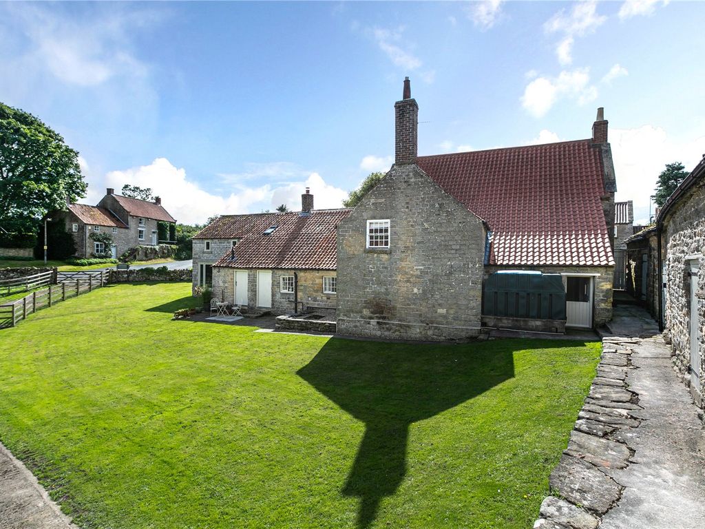 Land for sale in Cherry Tree Farm, Lockton, Pickering, North Yorkshire YO18, £950,000