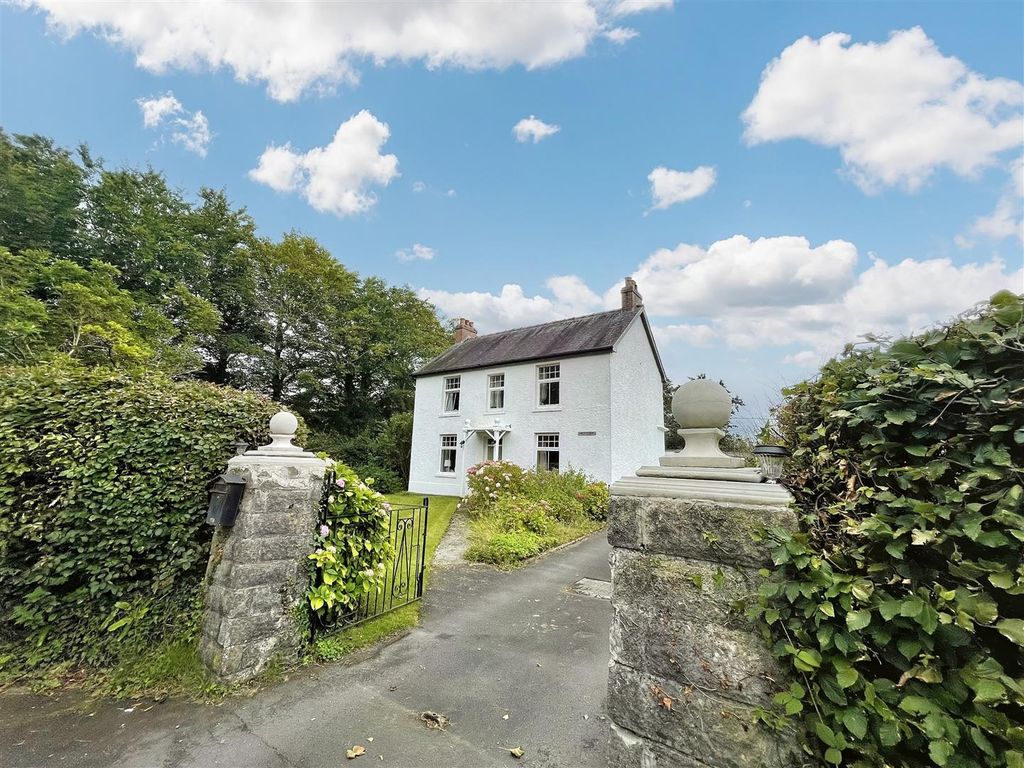 4 bed detached house for sale in Cross Inn, Laugharne, Carmarthen SA33, £525,000