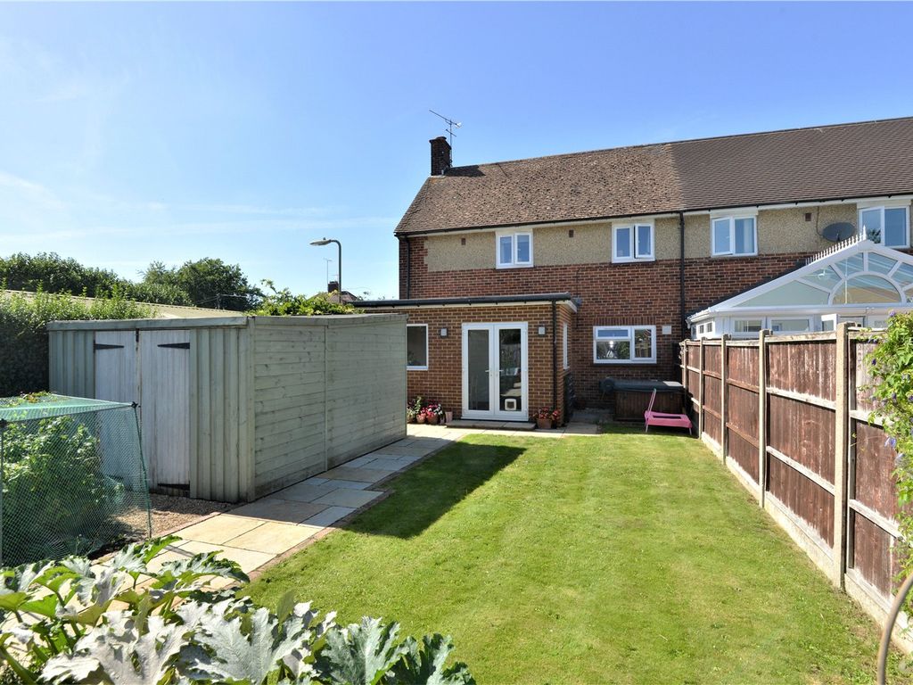 3 bed end terrace house for sale in The Bartons, Fordingbridge, Hampshire SP6, £360,000