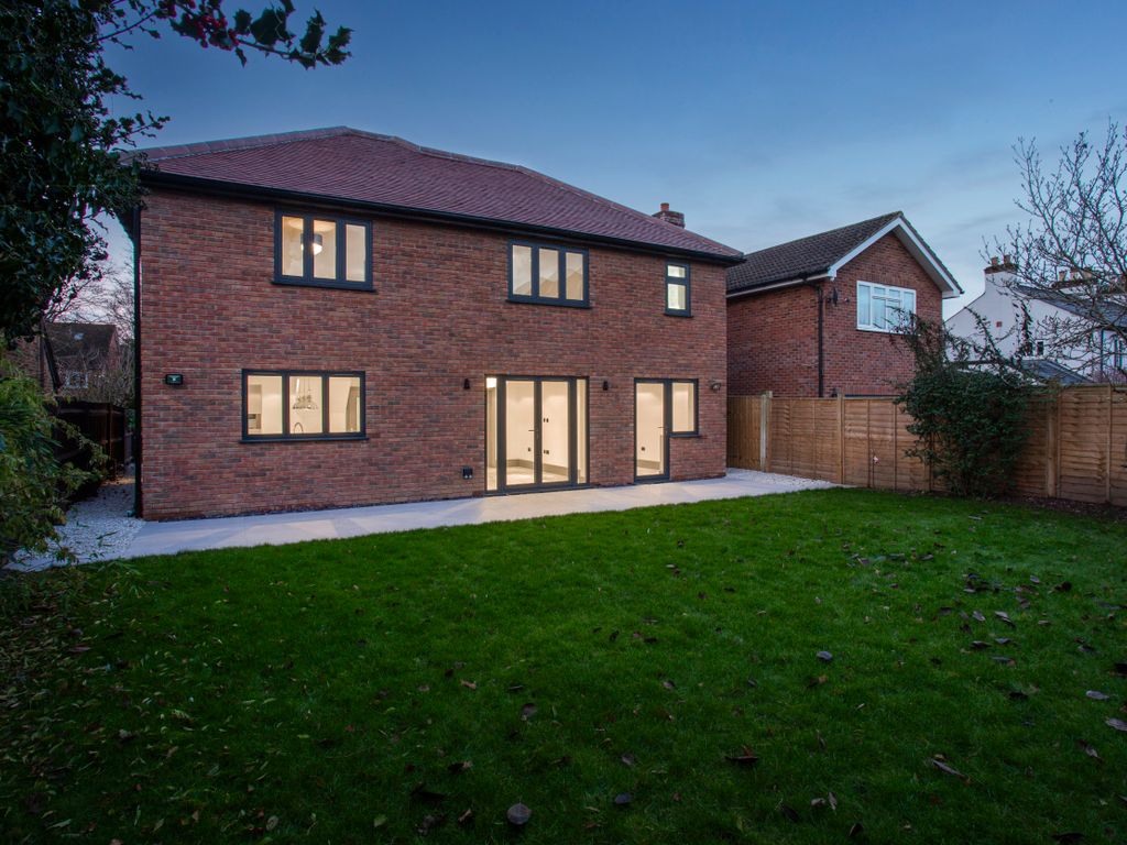 4 bed detached house for sale in Beeches Road, Farnham Common SL2, £1,200,000
