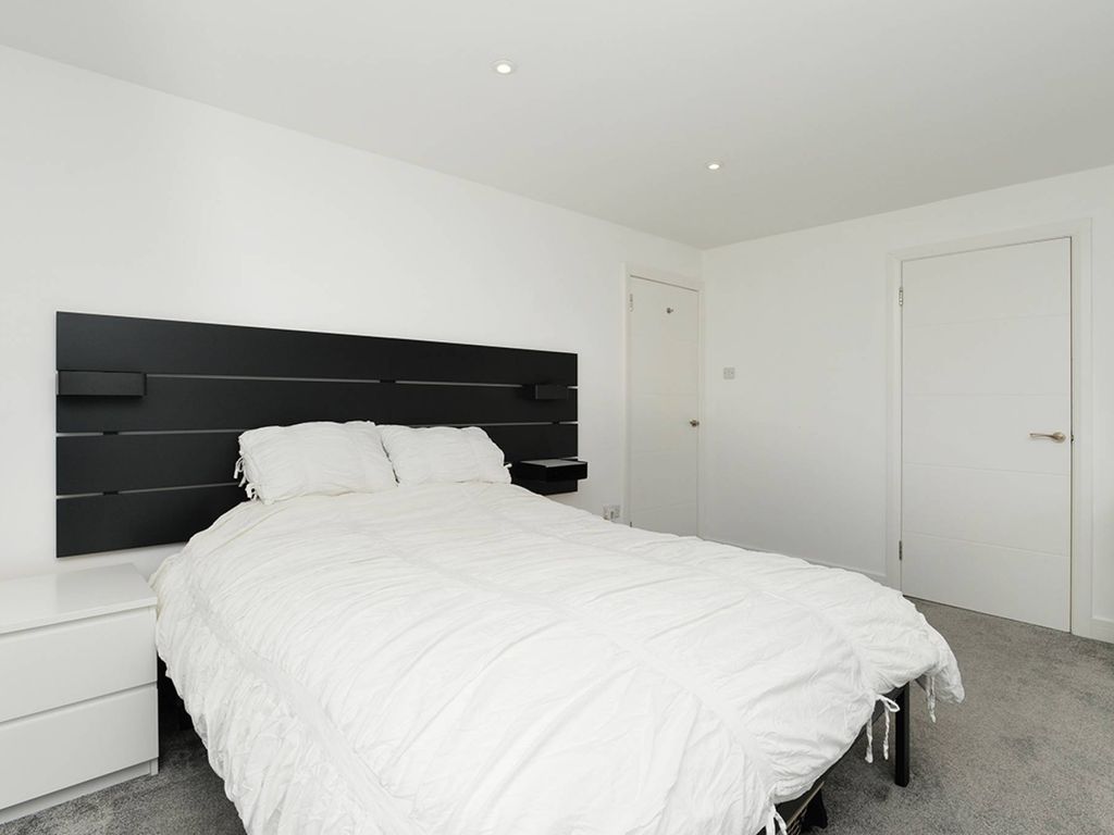 4 bed detached house for sale in Horsburgh Grove, Balerno, Edinburgh EH14, £625,000