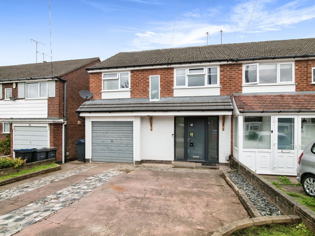 3 bed semi-detached house for sale in Osmaston Road, Harborne, Birmingham B17, £449,000