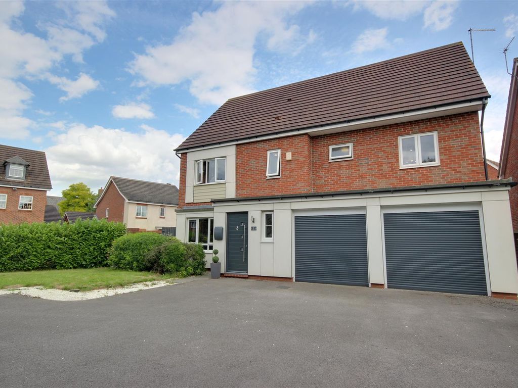 6 bed detached house for sale in Lady Anne Way, Brough HU15, £495,950