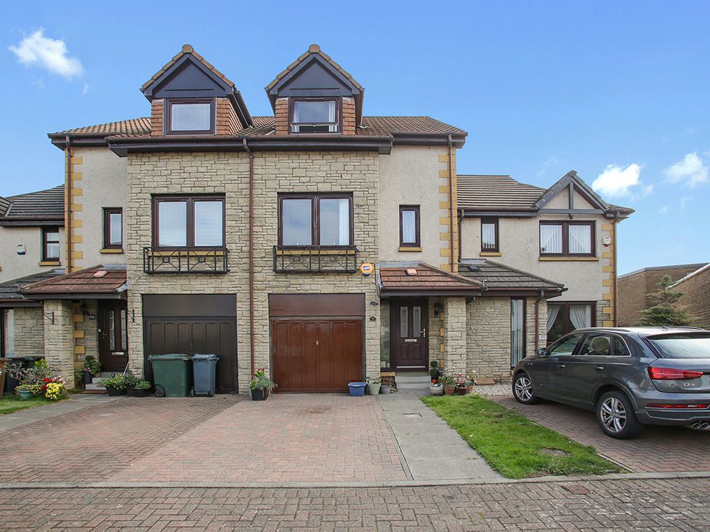 3 bed town house for sale in Easter Hermitage, Edinburgh EH6, £345,000