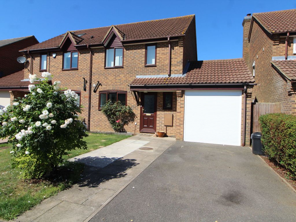 3 bed semi-detached house for sale in Charlock Court, Newport Pagnell MK16, £350,000