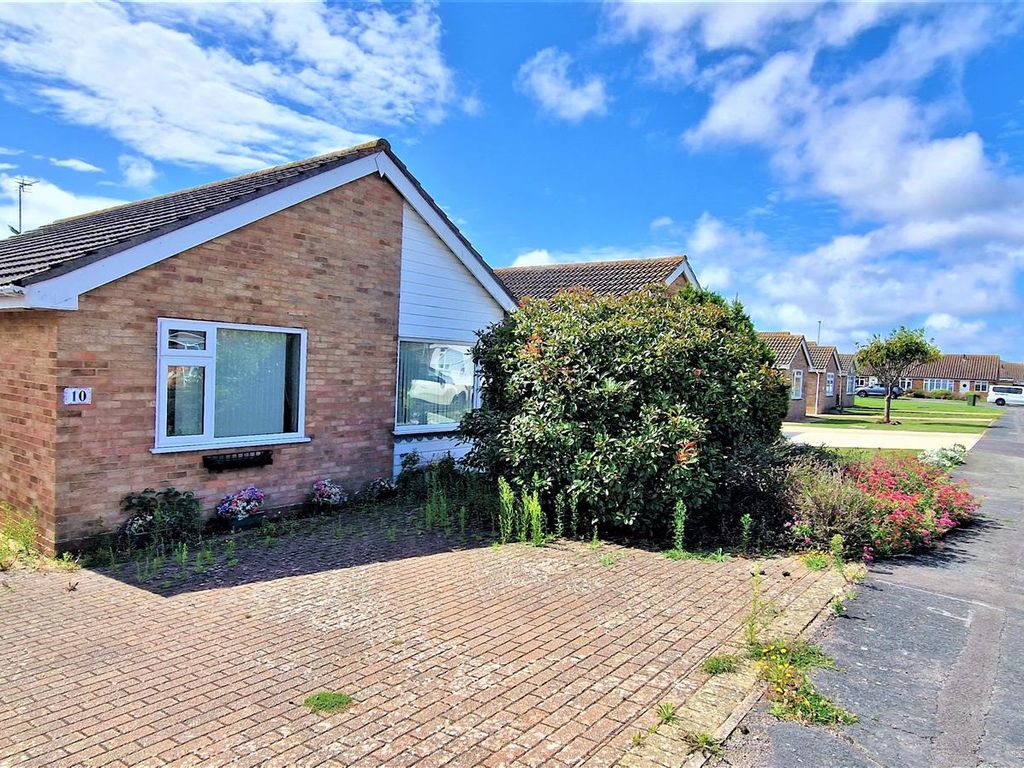2 bed detached bungalow for sale in Golding Road, Eastbourne BN23, £350,000