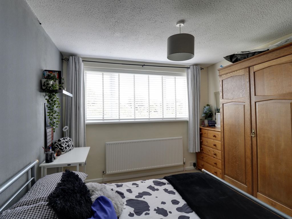 4 bed detached house for sale in Holland Park, Barton Under Needwood, Burton-On-Trent, Staffordshire DE13, £475,000