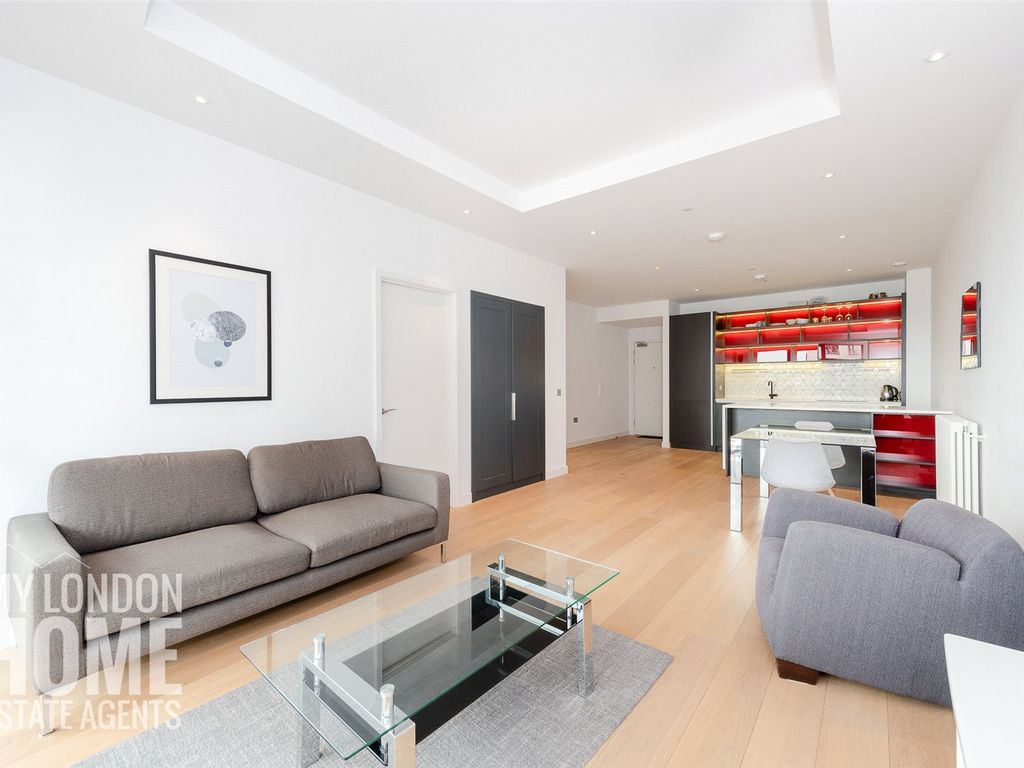 1 bed flat for sale in Kent Building, Hope Street, City Island E14, £500,000