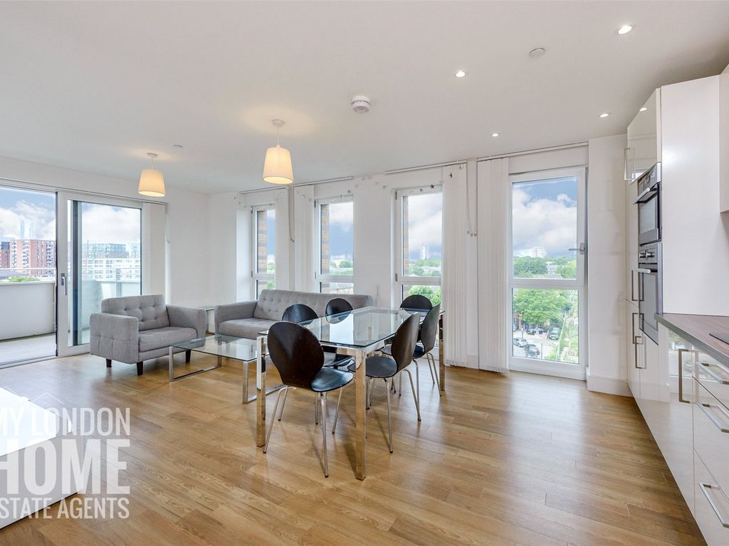 New home, 3 bed flat for sale in Ivy Point, 5 Hannaford Walk, Bromley-By-Bow E3, £490,000